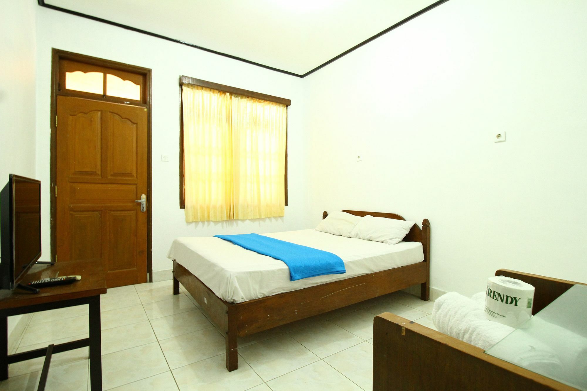 Dua Dara Inn Kuta Legian Zewnętrze zdjęcie